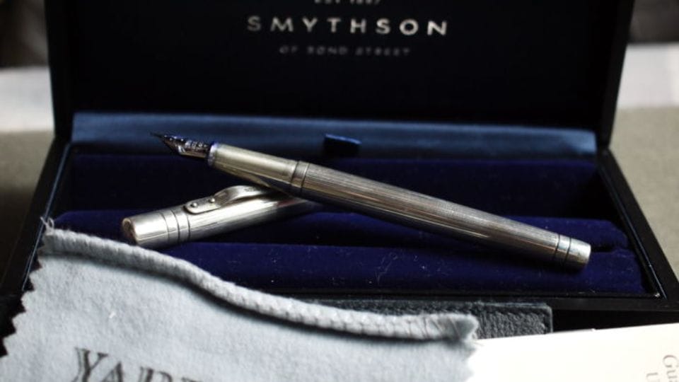 Quality Luxury pen UNGARO Agrigente silver crocodile ballpoint pen 
